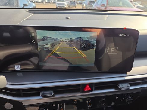 New 2026 Kia Sorento LX image 11