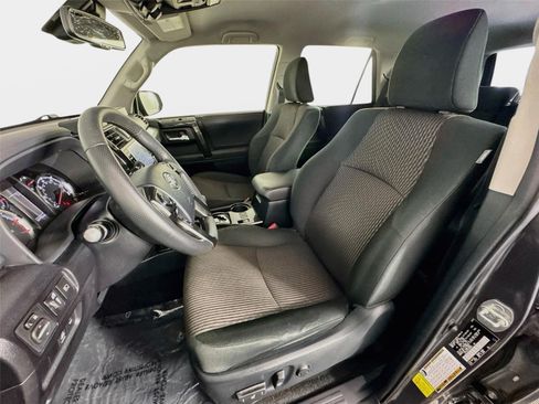 Used 2023 Toyota 4Runner TRD Off-Road AWD/4WD image 11