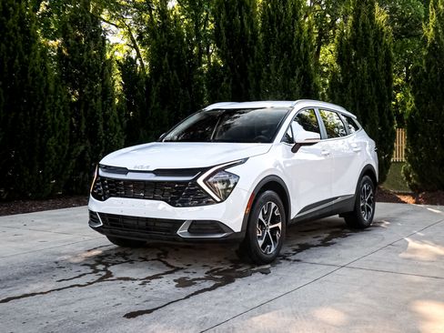 Used 2023 Kia Sportage EX image 5