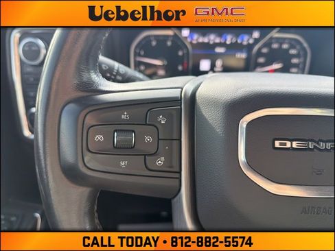 Used 2021 GMC Sierra 2500 Denali w/ Denali Black Diamond Edition image 30