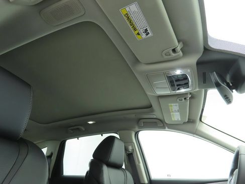 Used 2026 Acura MDX FWD w/ Technology Package image 18