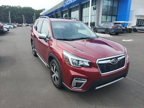 Used 2019 Subaru Forester Touring image 7