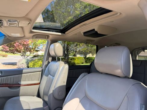 Used 2005 Toyota Sienna XLE Limited AWD/4WD image 18