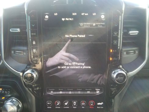 Used 2020 RAM 1500 Laramie image 25