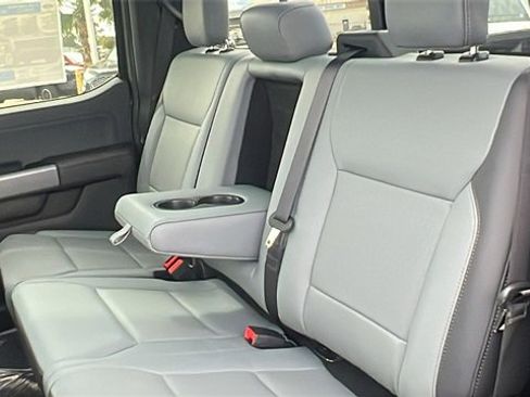 New 2025 Ford F150 Lightning Lariat image 24