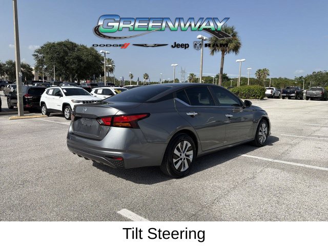 Used 2021 Nissan Altima 2.5 S FWD image 4