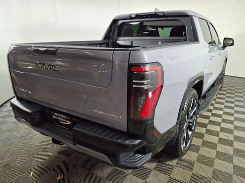 Used 2025 GMC Sierra EV Denali image 5