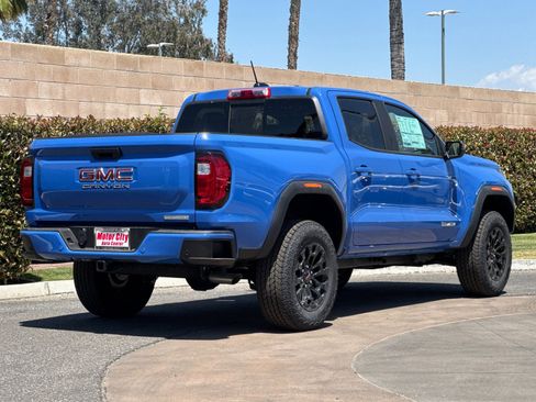 New 2026 GMC Canyon Elevation RWD image 4