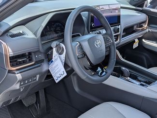 New 2026 Toyota Grand Highlander AWD Hybrid video 3