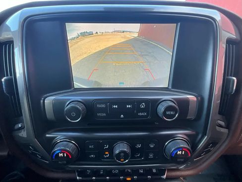 Used 2015 Chevrolet Silverado 2500 High Country w/ Duramax Plus Package AWD/4WD image 32