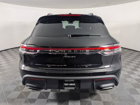 New 2026 Porsche Macan image 6