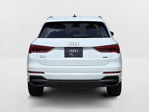 New 2025 Audi Q3 2.0T Premium image 6