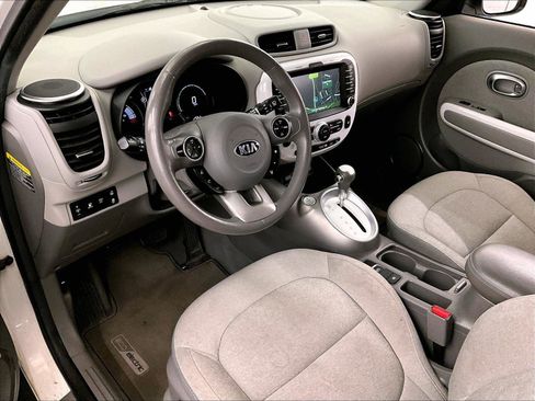Used 2016 Kia Soul EV FWD image 13
