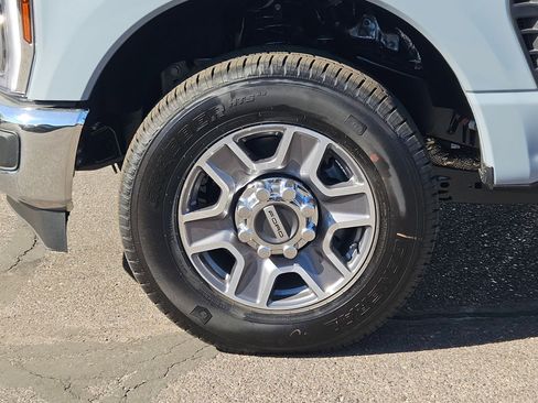 New 2026 Ford F350 Lariat image 7