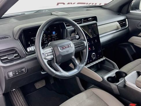 Used 2026 GMC Terrain Elevation AWD/4WD image 34