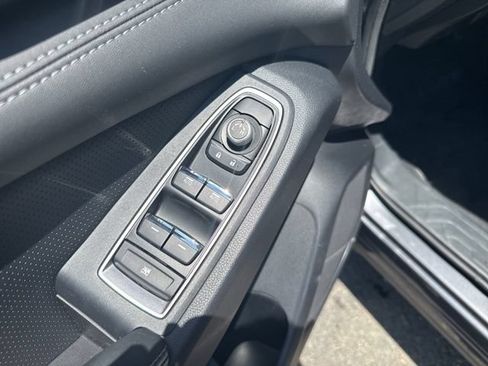 Used 2023 Subaru Ascent Limited AWD/4WD image 25