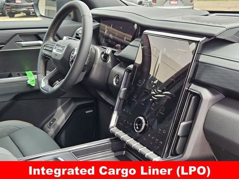 New 2026 GMC Acadia AT4 w/ Luxury Package image 14