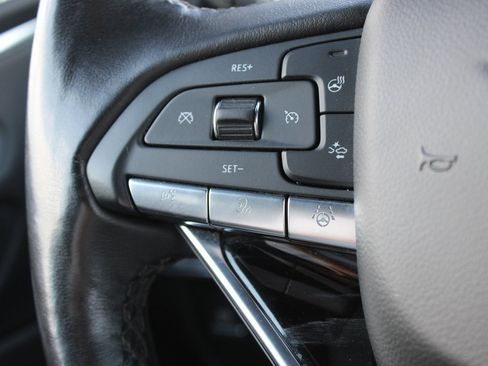 Used 2023 Cadillac Escalade ESV Sport AWD/4WD image 12