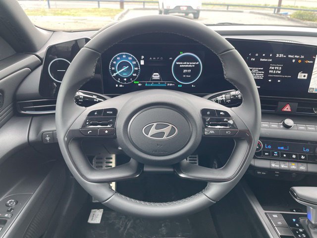 New 2025 Hyundai Elantra SEL FWD image 8