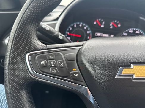 Used 2023 Chevrolet Malibu LT image 24