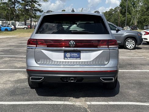 Used 2024 Volkswagen Atlas SE FWD image 6