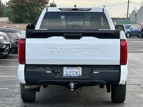 Used 2022 Toyota Tundra SR image 8