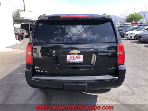 Used 2018 Chevrolet Tahoe LT w/ Luxury Package AWD/4WD image 7