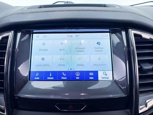 Used 2023 Ford Ranger Lariat w/ Technology Package AWD/4WD image 23