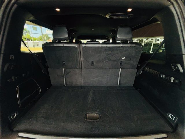 Used 2024 Jeep Wagoneer Series II w/ Flexible Seating Group AWD/4WD image 11