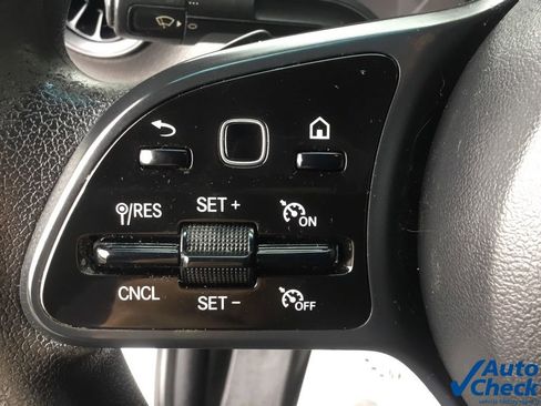 Used 2022 Mercedes-Benz Sprinter 2500 image 37