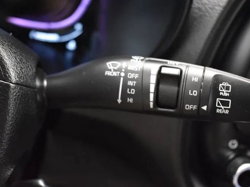 Used 2024 Kia Soul LX w/ Option Group 015 FWD image 26