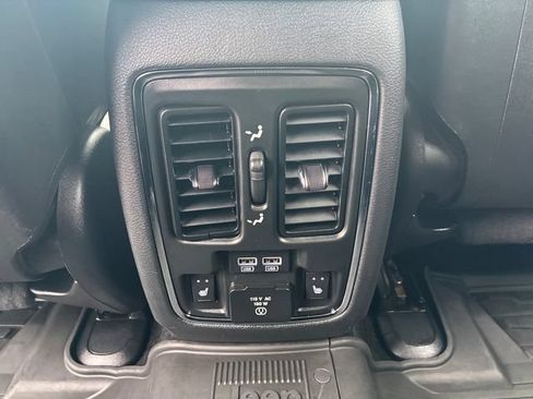 Used 2019 Jeep Grand Cherokee Trailhawk w/ Trailhawk Luxury Group AWD/4WD image 14