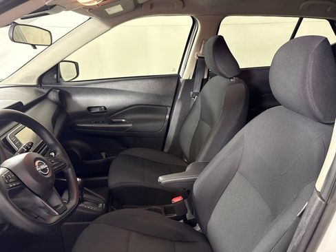Used 2024 Nissan Kicks S FWD image 24