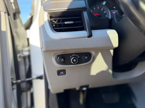Used 2020 GMC Terrain SLT w/ Preferred Package AWD/4WD image 41