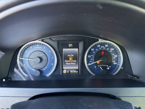 Used 2017 Toyota Camry XLE image 31