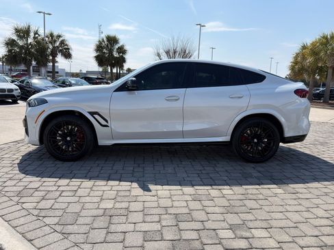 Used 2025 BMW X6 M Competition w/ Executive Package image 12