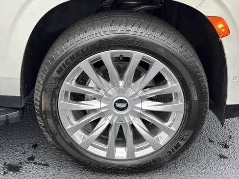 Used 2021 Cadillac Escalade Premium Luxury w/ Driver Assist Tech Package image 88