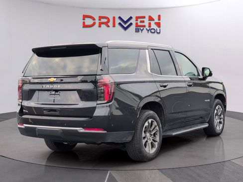 Used 2025 Chevrolet Tahoe LS image 5