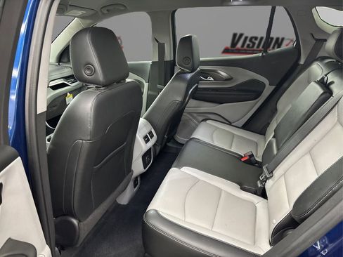 Used 2022 GMC Terrain SLT image 10