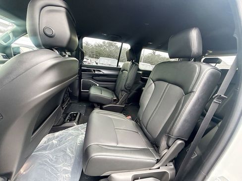 New 2026 Jeep Grand Wagoneer Limited AWD/4WD image 26