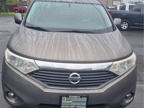 Used 2014 Nissan Quest SV w/ Leather Package image 9