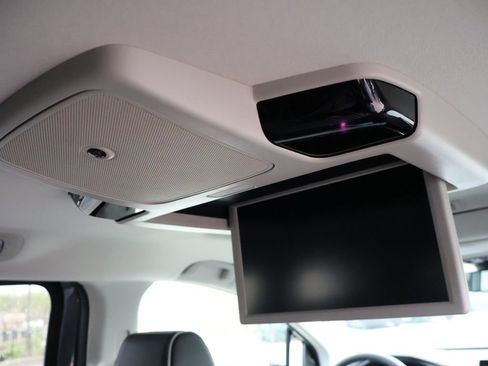New 2026 Honda Odyssey Touring image 9