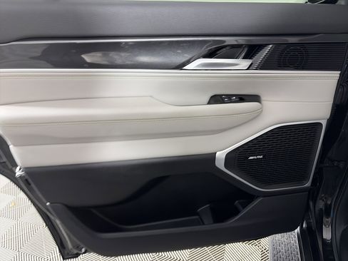 Used 2022 Jeep Wagoneer Series I image 36