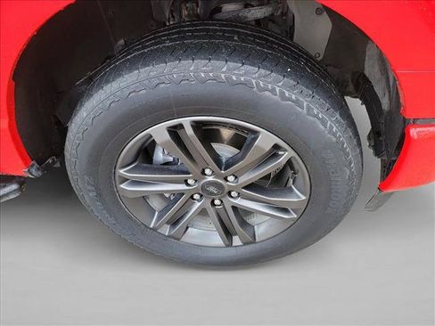 Used 2022 Ford F150 XLT w/ Equipment Group 302A High AWD/4WD image 10