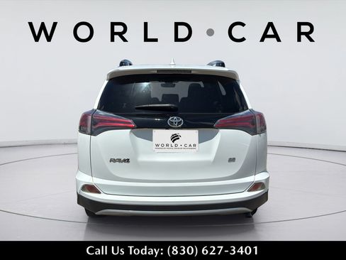Used 2018 Toyota RAV4 SE w/ Power Extra Value Package FWD image 7