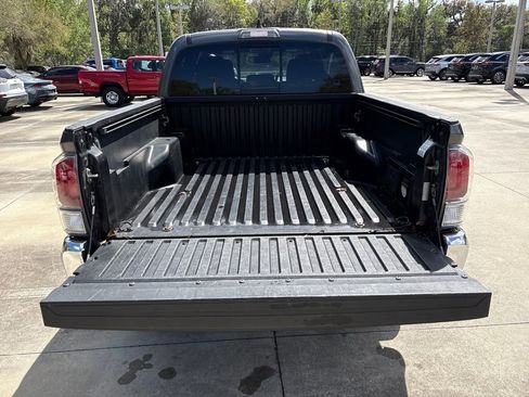 Used 2020 Toyota Tacoma TRD Off-Road image 28