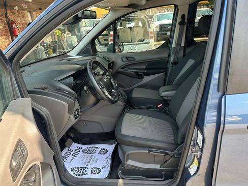 Used 2022 Ford Transit Connect XL FWD image 21