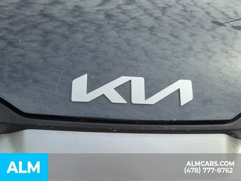 Used 2025 Kia Sportage LX FWD image 20