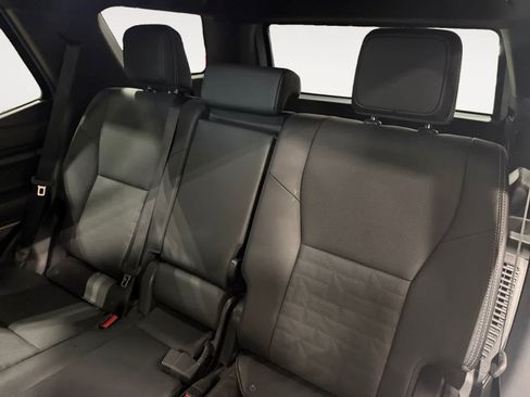 Used 2025 Toyota 4Runner TRD Off-Road Premium AWD/4WD image 14