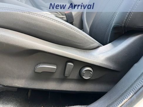Used 2020 Subaru Forester Premium AWD/4WD image 11